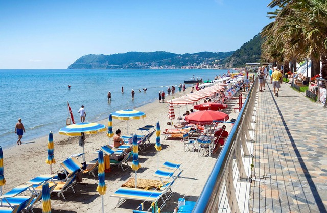 Casa Angerin 4 - 100m from sea, Alassio, Italy