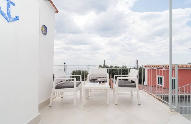 Casa Anna in Nerano 10 minutes from the sea