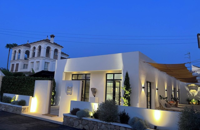 Casa Chica 1. Beautiful apartment near the sea in the middle of the countryside with swimming pool.