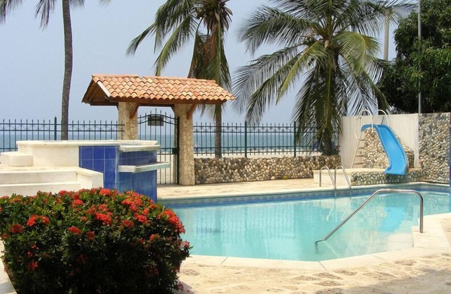 CASA DE PLAYA IDEAL PARA 25 PERSONAS