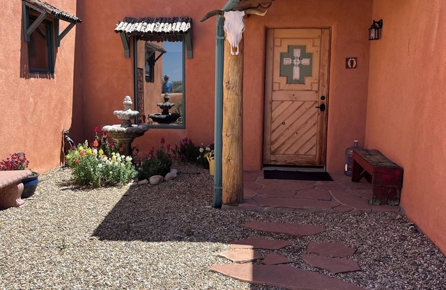 Casa de Suenos in Taos