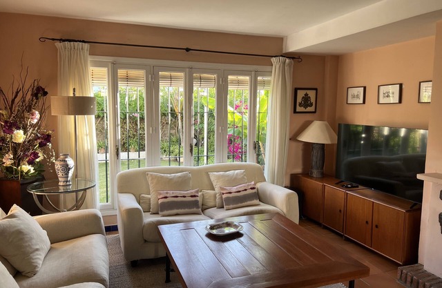 Casa con Encanto al Lado de la Playa