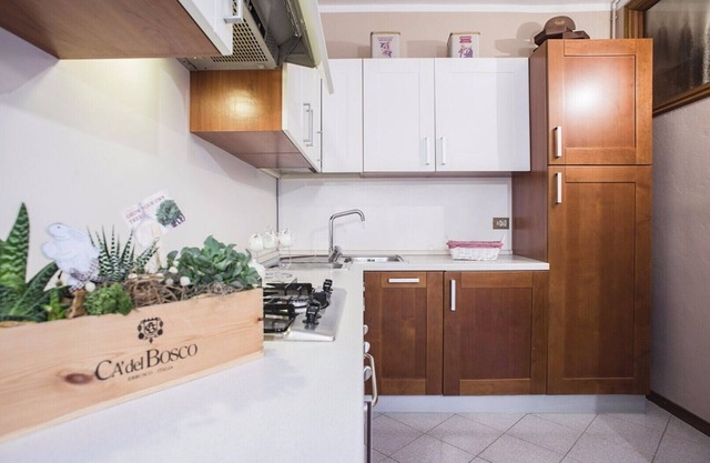 Casa Gabriella apartment between mountains and lakes