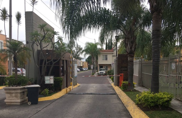 Casa ITESO Guadalajara Metro Area