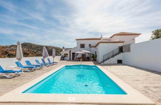 Casa Mari de Almogia by Ruralidays