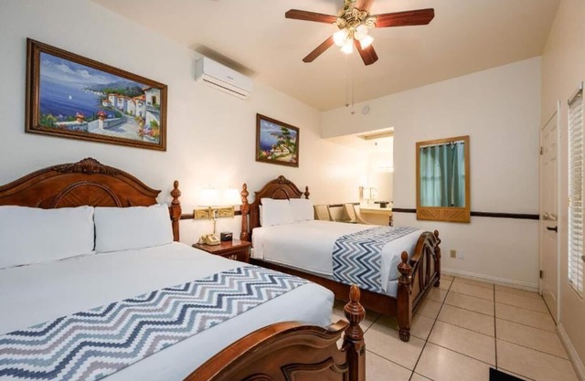 Casa Mariquita Quadruple Room
