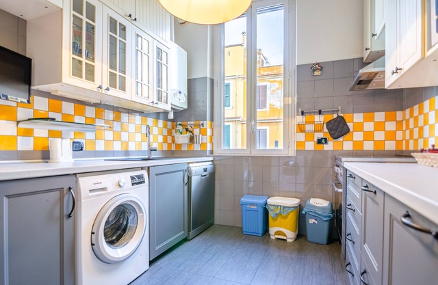 CASA MIRELLA - ROMA -