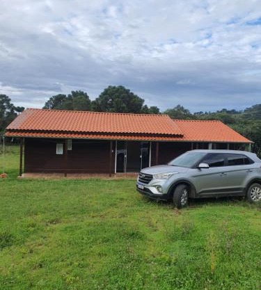 Casa p fim de semana p 6 pessoas 12km, do centro de urupema