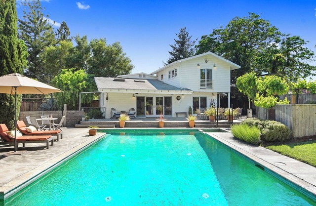 Casa Palmera Sonoma - 30+ Day Rental