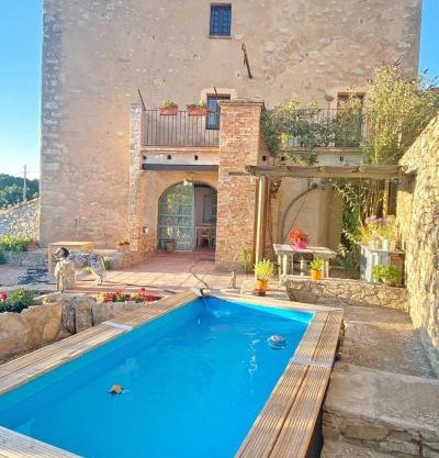 Casa Pardal Coliving & Coworking