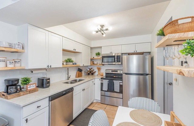 CASA PLAYA Beach Condo - across the street from the beach!