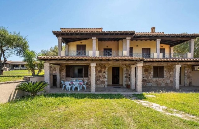 Casa Pompia 4 - Two Bedroom Apartment, Sleeps 4