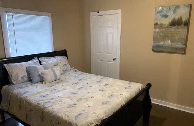 Casa R&R, Downtown Rest & Relaxation Haven