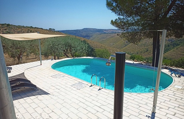 Casa Rustico Relax completely private with pool in the olive grove with a fantastic panorama