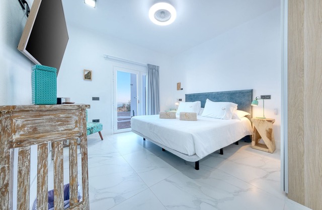 Casa Serena 10, Suite 2