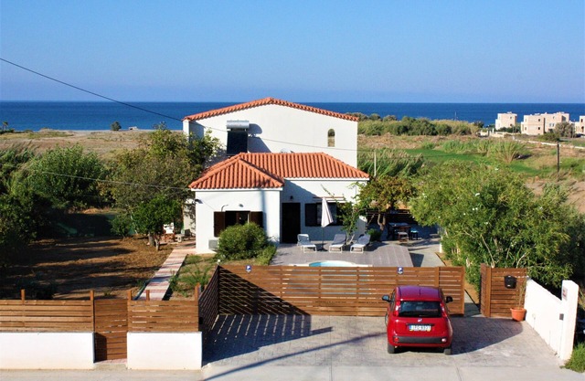 Casa Skouteli with Private Pool