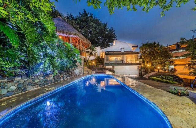 Casa Terracina · ★Amazing 5BR Mansion with private Pool &★
