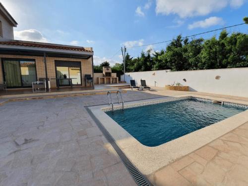 Casa Trébol - Villa con piscina
