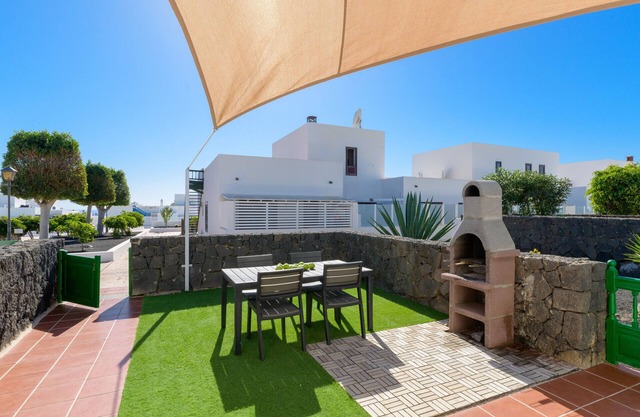 Casa Vela Marina, prestigous area of Puerto Calero