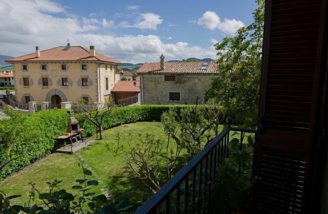 Casa Zubiri-Anocibar I y II for 10 people