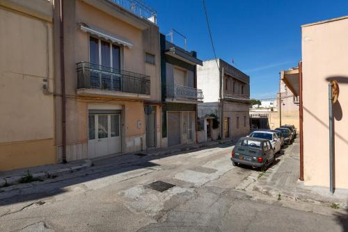 Casanella by BarbarHouse