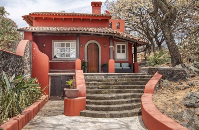 Casanevo 2BR Villa in Tepoztlán Pool, Jacuzzi