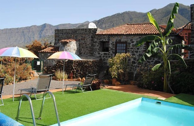 Casas Sombrero de Pico (A-B-C-D-E-F) for 2 people