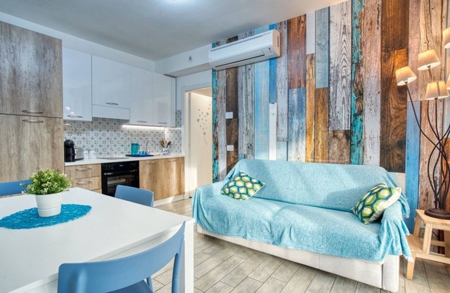 CaseOspitali - AZZURRA House - two-room apartment with garden