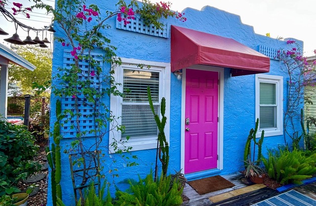 Casita Azul with heated pool