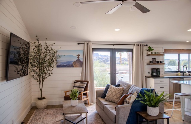 Castle Rock 95, 4brs, Community launch, Riverfront park