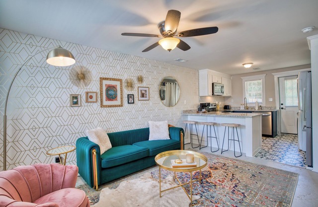 Castle Street Retreat - Steps From Downtown Wilmington