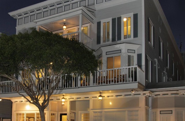 Catalina Island Inn