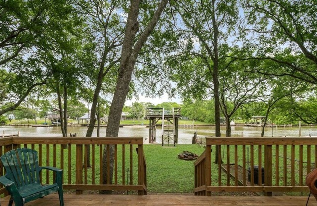 Catch N Relax on Caney Creek