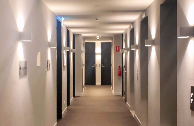 CBD one bedroom apt - clean and comfort
