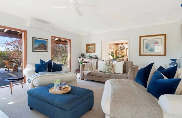 Cedar Cottage – charming rural vistas