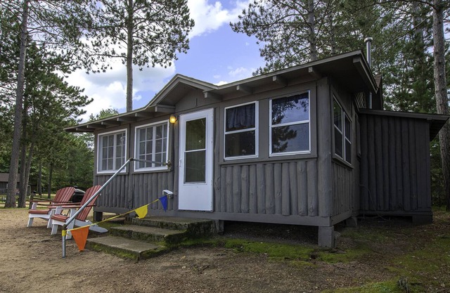 Cedaroma Lodge Cabin #1 Little St Germain Lake Northern Wisconsin Cabin