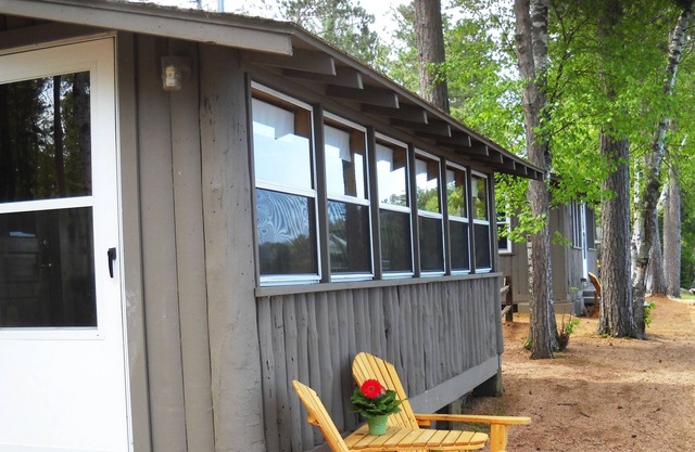 Cedaroma Lodge Cabin #4 Little St Germain Lake Northern Wisconsin Cabin
