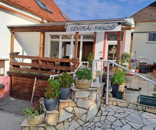 Centrál Panzió