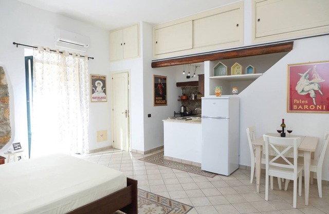 Central Apartment With Balcony