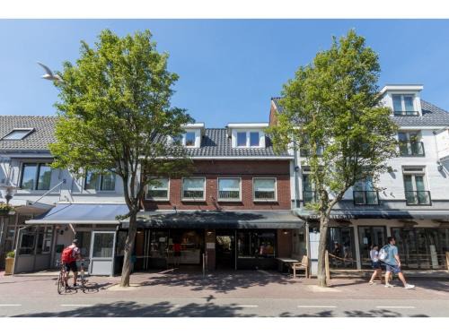 Central Domburg Apartment