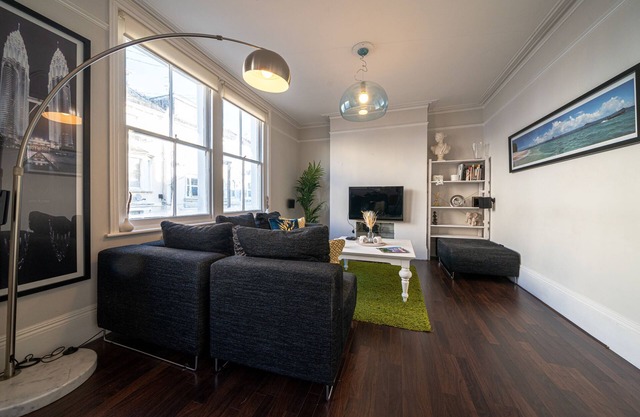 Central Green -Town Centre 2 Bed