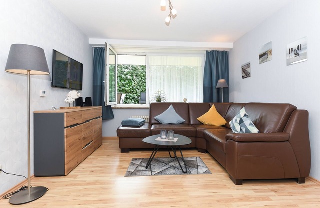 Central location, near the beach, 2 sep. Bedroom, no smoking, free wifi