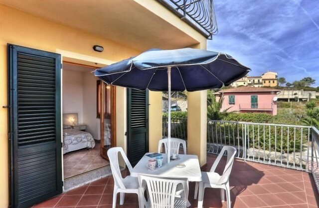 Central location with sea view - Casa Consuelo Apartment 1
