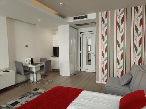 Central Point Privilege Apartments