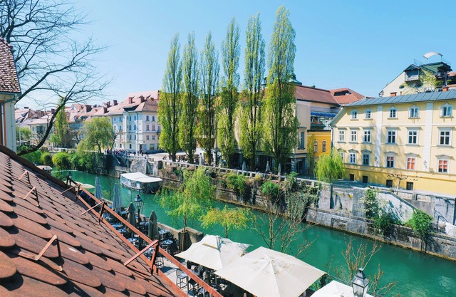 Central Riverside Apartments Meščanka