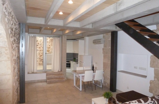 Central rural house, next Alcudia Bay