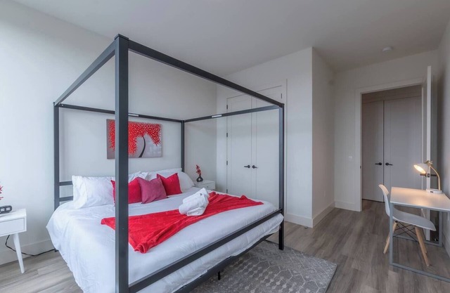 Central Stay in East Orange, Near Airport+Train w/FREE Parking!