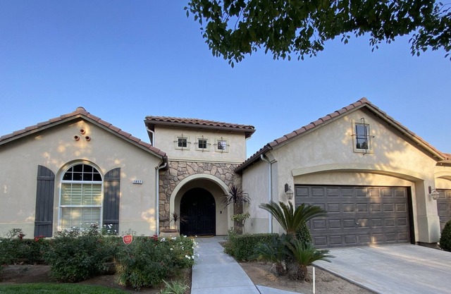 Central Valley Villa located in Clovis, CA