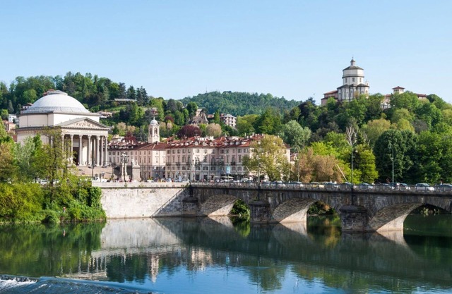Centrally located apartment in one of the most beautiful areas of Turin.