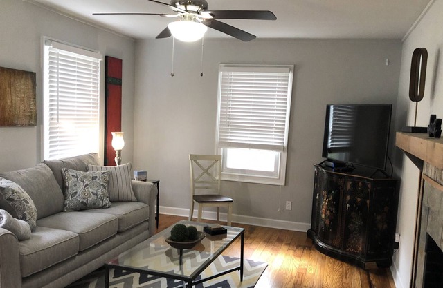 Centrally located Huntsville home away from home